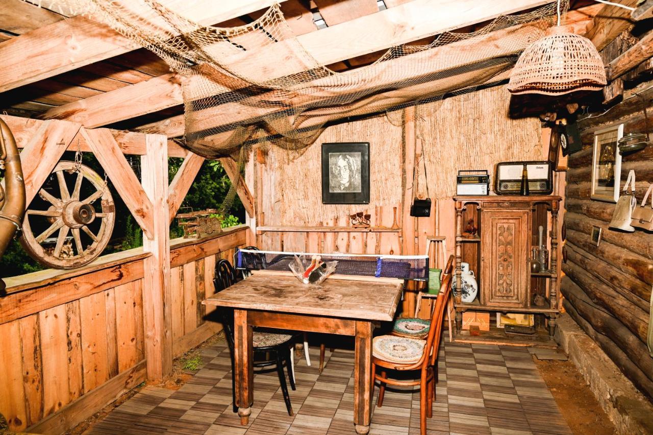 Idilliska Latgaliesu Lauku Maja Ar Melno Pirti Villa Aglona Buitenkant foto