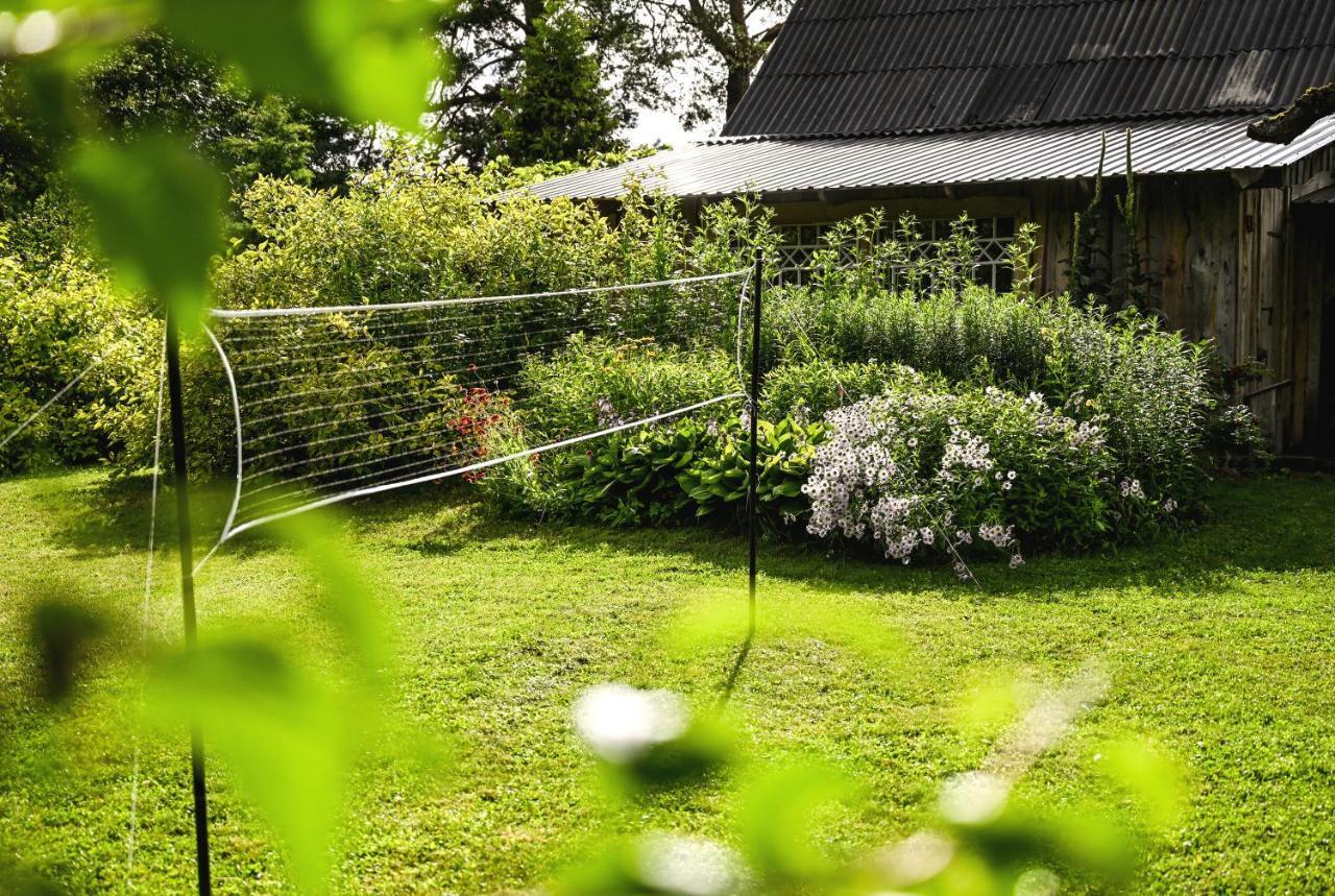 Idilliska Latgaliesu Lauku Maja Ar Melno Pirti Villa Aglona Buitenkant foto